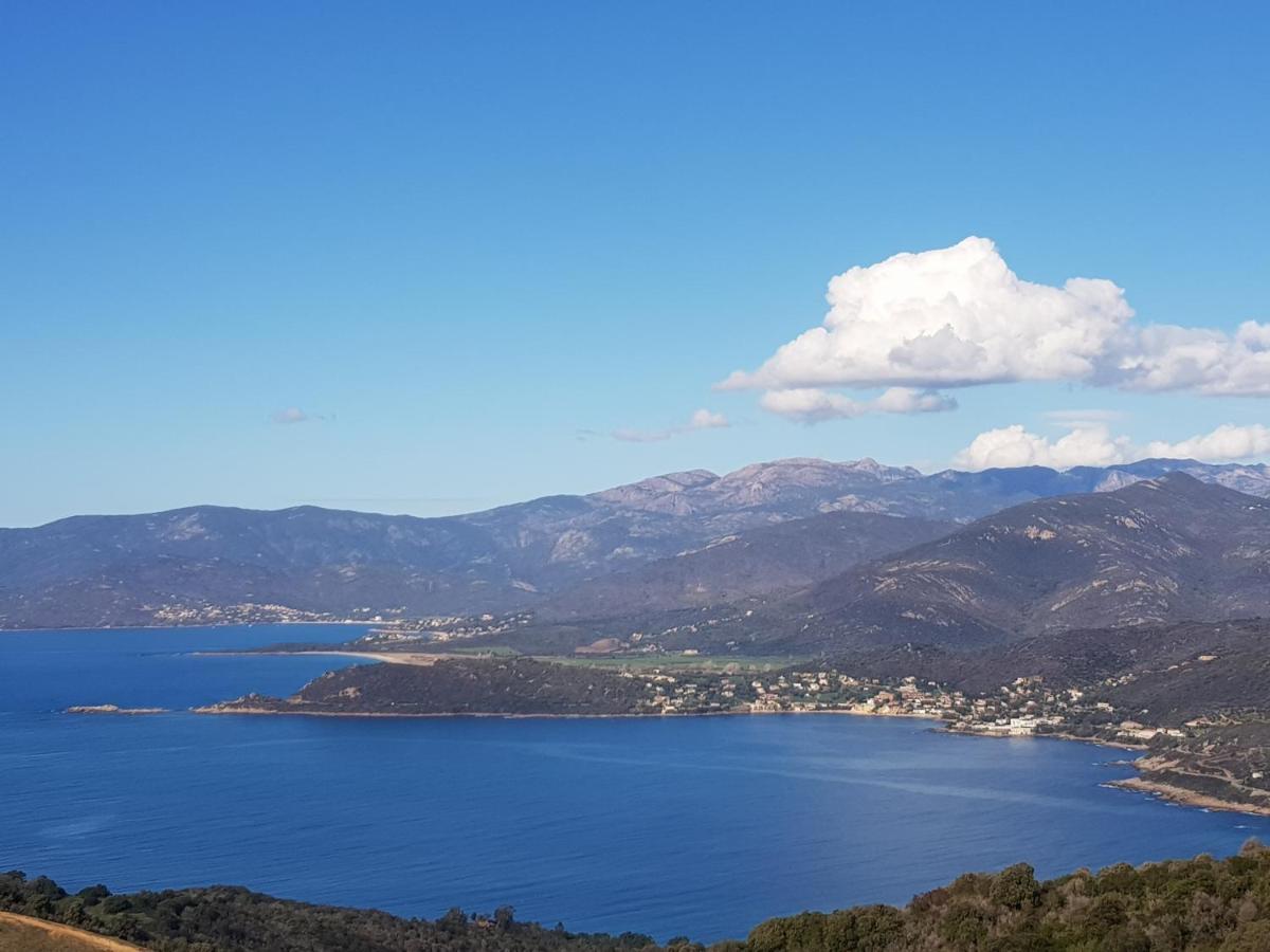 Residence Roc E Mare Tiuccia Kültér fotó